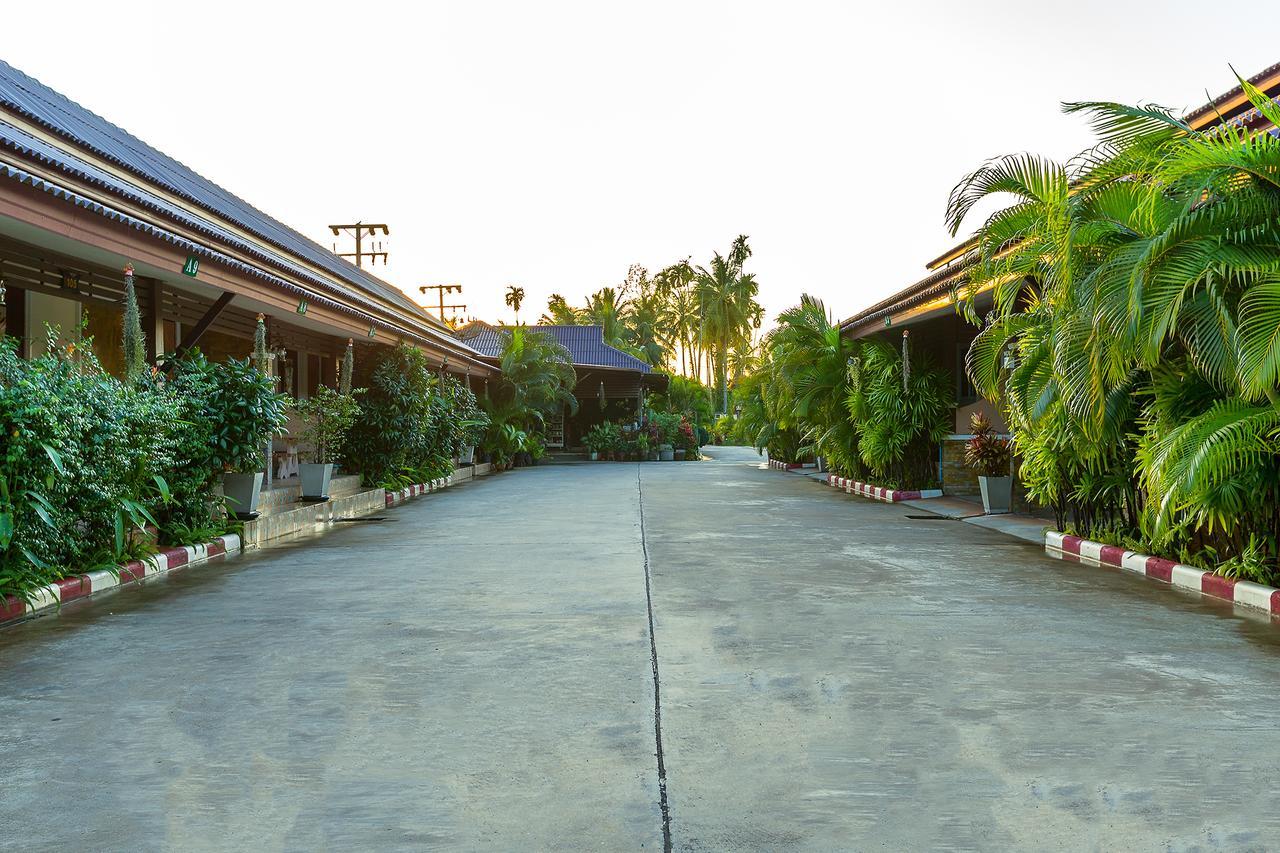 Nida Rooms Central 89 Plaza Resort Surat Thani Dış mekan fotoğraf